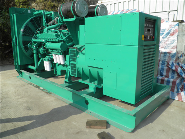 城区出租发电机-进口柴油发电机组与国产柴油发电机组的区别