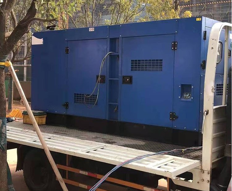 城区柴油发电机组空气滤清器多久更换一次？